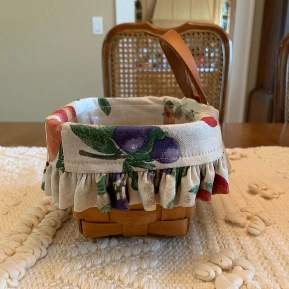 Longaberger Rectangle Hanging Basket with Leather Strap, Liner and Protector - Picture 3 of 10